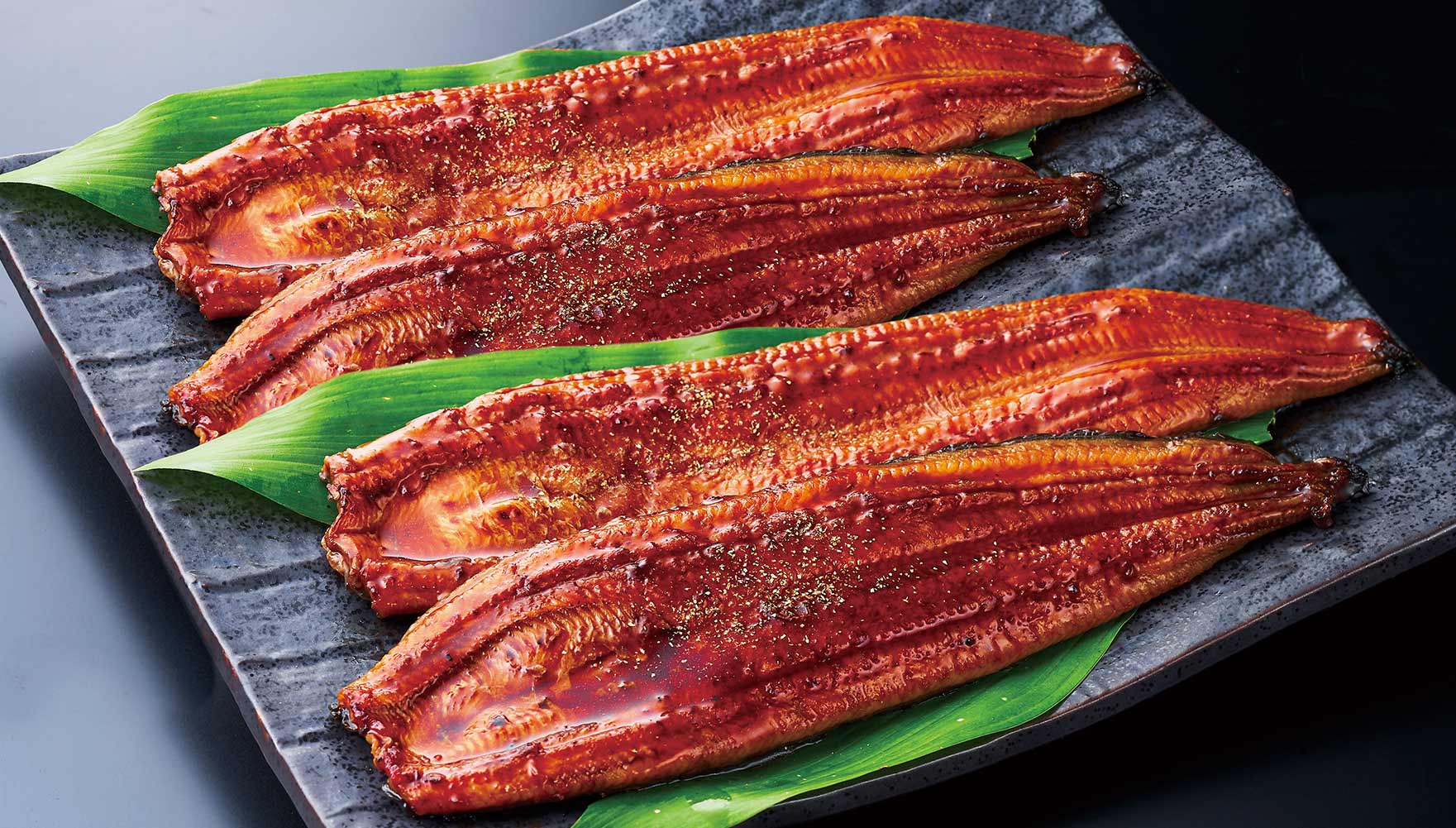 国産うなぎ蒲焼4尾のイメージ画像。